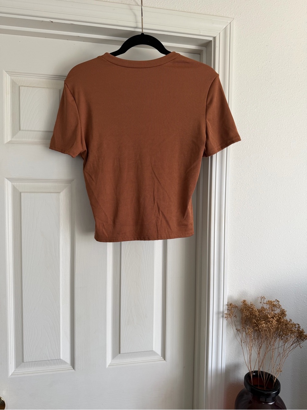SHEIN Rust Short Sleeve Ribbed Tee - Picture 5 of 6